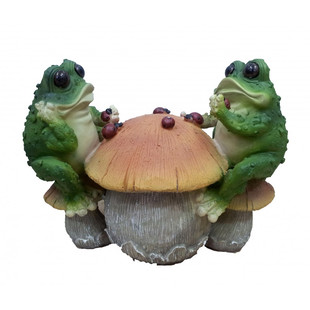 Садовая фигура "Лягушки, играющие на грибе"