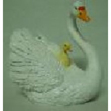 Садовая фигура "Лебедь с утенком"